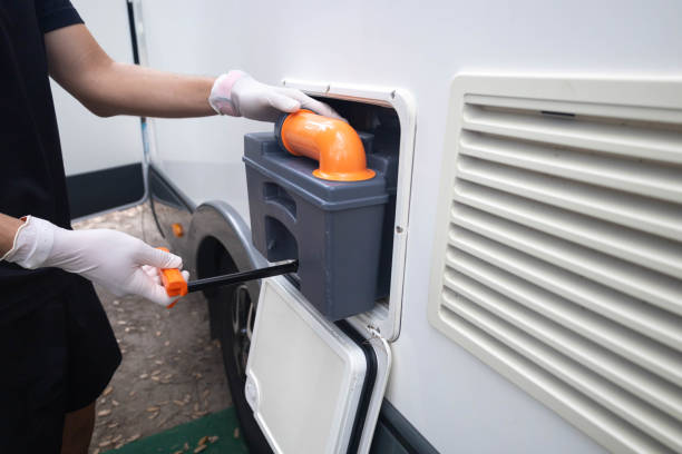 Portable Toilet Options We Offer in Lockney, TX